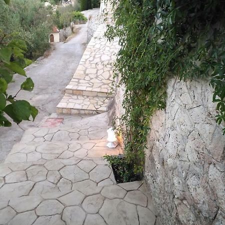 Christos House Villa Kariá Esterno foto