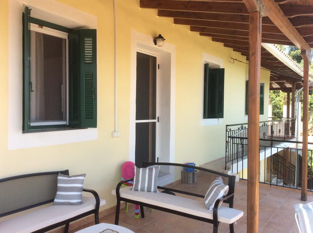 Christos House Villa Kariá Esterno foto