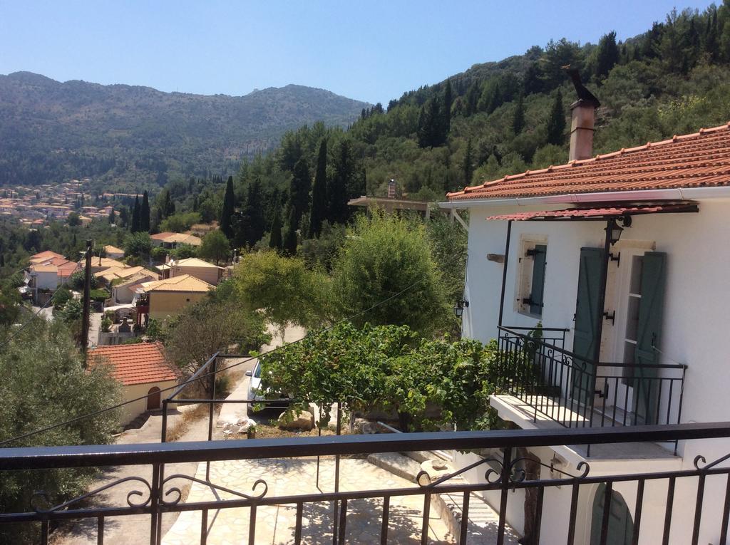 Christos House Villa Kariá Esterno foto