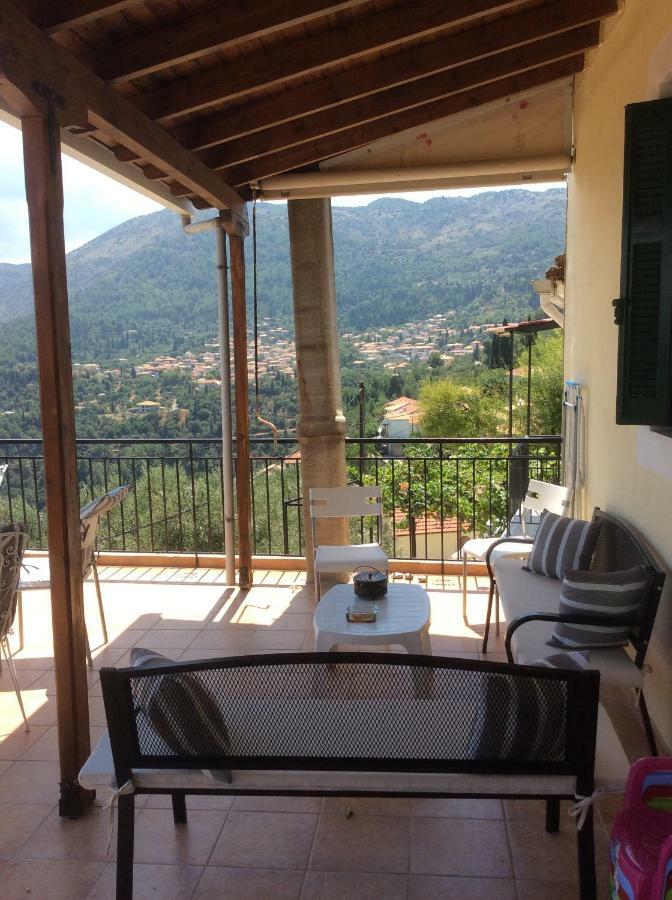 Christos House Villa Kariá Esterno foto