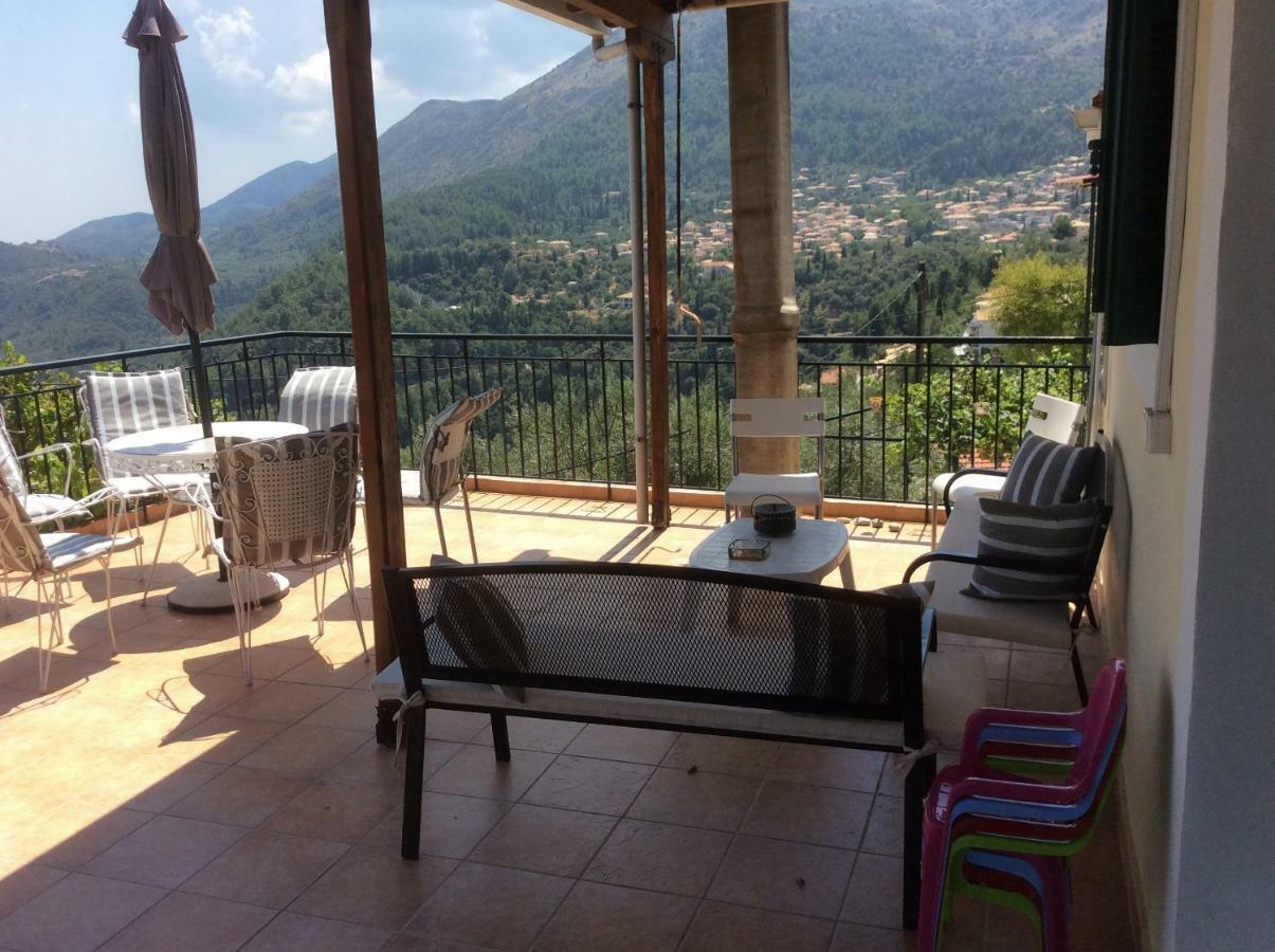 Christos House Villa Kariá Esterno foto