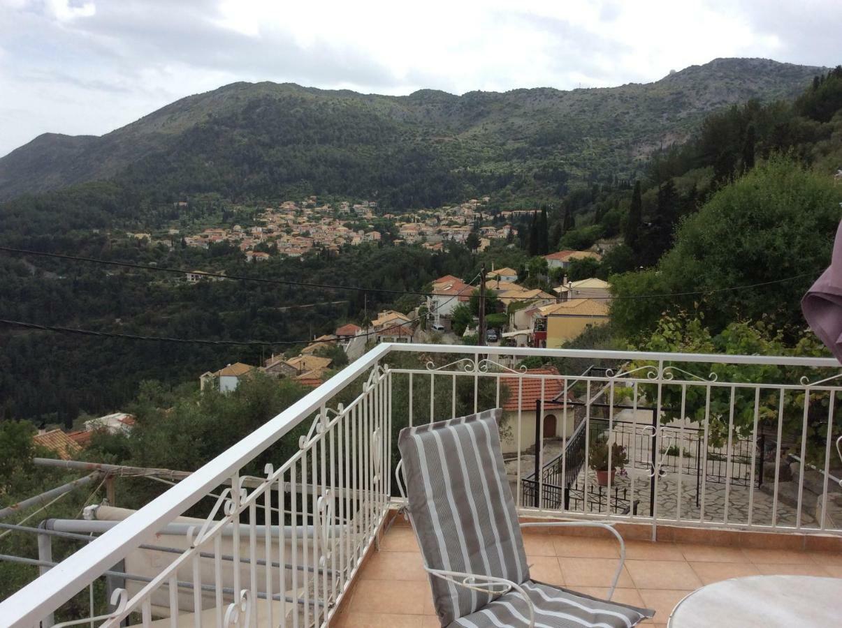 Christos House Villa Kariá Esterno foto