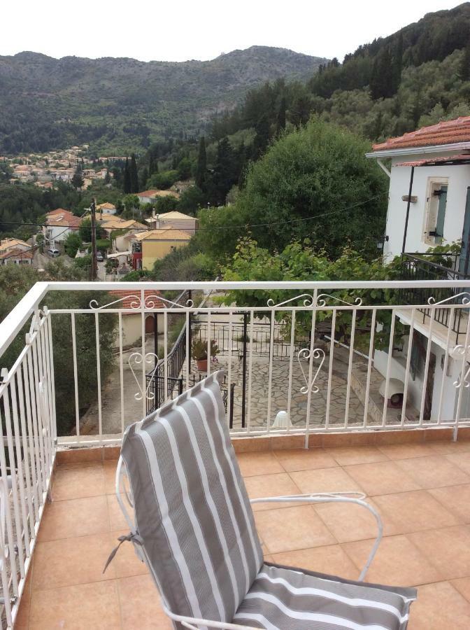 Christos House Villa Kariá Esterno foto